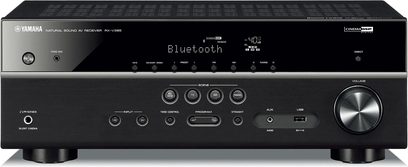 Yamaha RX-V385 Schwarz Heimkino-Verstärker, Frontansicht, "Bluetooth" auf dem Display, Tasten und Regler an der Vorderseite