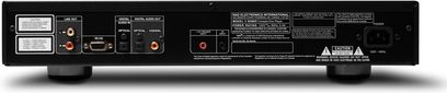 NAD C565 sort CD-afspiller, frontvisning, tilslutninger og betjeningsknapper på forsiden, digitalt display i midten