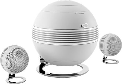 Cabasse The Pearl Keshi balto krāsu 2.1 skaļruņu komplekts, viena galvenā sfēra, divi apaļi satelīti, minimālistisks dizains