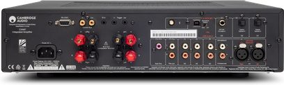 Cambridge Audio CXA81 stereo hi-fi forstærker i antracitgrå, sølvfarvet finish, set forfra, med tilslutninger på bagsiden