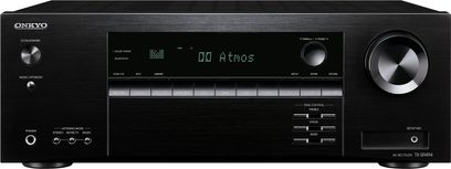 Onkyo TX-SR494 sort hjemmebiografsforstærker, set forfra, blå LED-display "00 Atmos", mat sort front med sølvfarvede knapper og drejeknapper