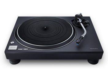 Gramofon Technics SL-100CEG-K w kolorze czarnym, okrągły talerz, proste srebrne ramię, przyciski sterujące z przodu