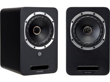 Paar glanzend zwarte Fyne Audio Cubitt 5-luidsprekers, vooraanzicht, coaxiale luidspreker en basreflexpoort aan de voorkant