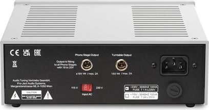 Externí napájecí zdroj Pro-Ject Power Box RS2 PHONO černý, zadní pohled s phono výstupy a gramofonem