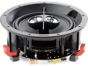 Į lubas montuojama garso kolonėlė „Focal 100 IC6ST", vaizdas iš apačios, du apvalūs garsiakalbiai, pilkas metalinis korpusas