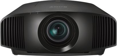 Sony VPL-VW290ES sort videoprojektor, set forfra, afrundet form, centralt objektiv omgivet af sorte gitre, infrarød sensor