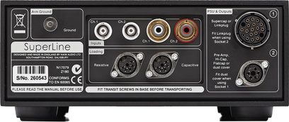 Preamplificatore phono Naim Audio SuperLine N17079 Z180, lato posteriore, connettori e selettori, vista ravvicinata