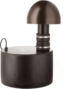 Zewnętrzny głośnik GO10W z czarną cylindryczną podstawą, brązową kopułą półkulistą, czarną centralną rurą z metalowymi obejmami