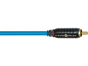 Wireworld Stream Subwoofer -audiokaapeli, sininen ja punainen, kullatut liittimet, musta punottu vaippa ja valkoiset merkinnät