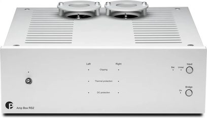 Hi-fi-forstærker Pro-Ject Amp Box RS2 sølv, set forfra, sølvfarvet kabinet med to synlige rør ovenpå
