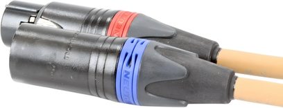 Van den Hul The Second XLR, analogt audiokabel med sorte stik og røde og blå ringe