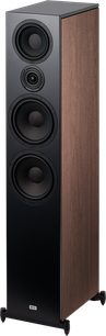 Gulvhøjttaler Heco AURORA XT 1000 valnød, set fra vinkel, sort front med 4 runde højttalere, sider i træ