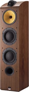 Bowers & Wilkins 703 træhøjttaler, frontpanel med en gul højttaler og to sorte, set fra en trekvartvinkel