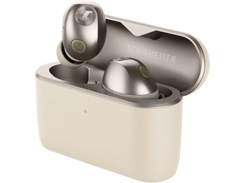 Sennheiser Momentum True Wireless 5 trådlösa hörlurar i kräm med öppet laddningsfodral framifrån