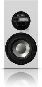 Estantería de altavoces Amphion Argon 3S blanca, vista frontal, altavoz de medios-graves negro, tweeter plateado, placa de identificación