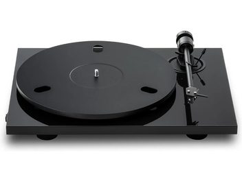 Svart Pro-Ject E1.2-skivspelare sedd ovanifrån, stor rund tallrik och tonarm till höger