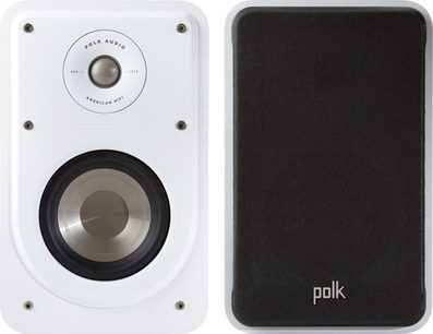 Regálová reprosoustava Polk Audio S15 bílá, pohled zepředu a z boku, na přední straně viditelný tweeter a woofer
