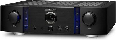 Hi-fi stereo zesilovač Marantz PM-14S1 černý, pohled zepředu, čelní panel v černé barvě se stříbrnými tlačítky a ovladači, modrý displej