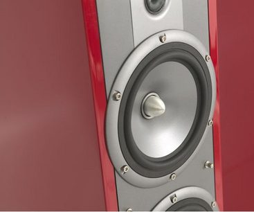 Diffusore da pavimento Tangent Clarity 8 rosso, primo piano frontale di un woofer argentato nel cabinet