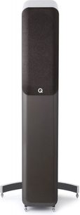 Q Acoustics Concept 50 lakkeret grå gulvhøjttaler, set forfra, vertikal rektangulær sort kabinet med grå frontkabinet