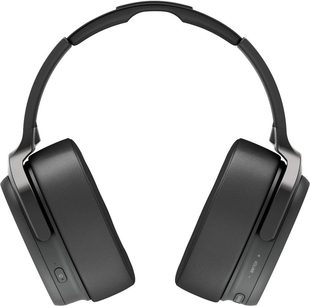 JVC XP-EXT1 sort circumaural hovedtelefon, oval plastikbøjle og ørepuder, kunstlæderpuder, set forfra