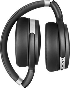 Sennheiser HD 4.50BTNC trådløs sort circumaural hovedtelefon, lukket, foldbar, med kontroller på højre ørekop, set fra siden