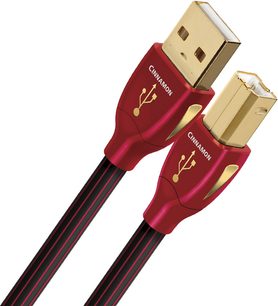 „Audioquest Cinnamon" 1,5 m USB kabelis, auksu padengtais USB A tipo kištukais, raudonos spalvos su juodomis juostelėmis