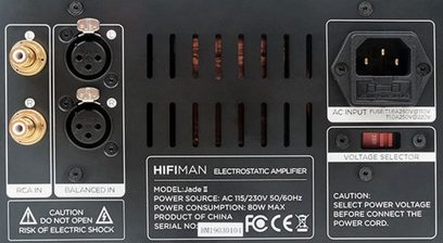 Amplificatore elettrostatico Hifiman Jade II, pannello frontale nero con connettori RCA e XLR, selettore di tensione, vista frontale