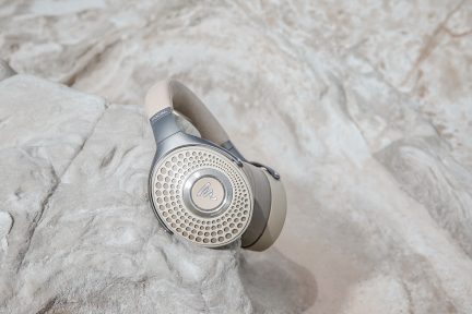 Cuffie Focal Bathys dune