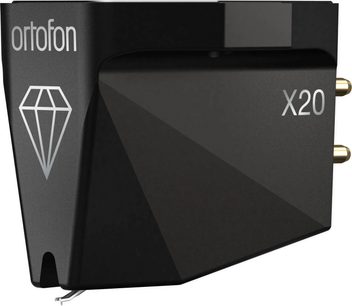 Ortofon MC X20 siyah mat plastik fonokapsül, elmas logo ve X20 işaretlemeli açılı kasa, ön yüzün altında ince iğne, arkada iki altın kaplamalı bağlantı pimi, sağ ön üç çeyrek görünüm