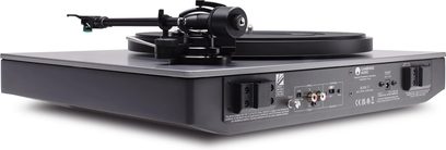Cambridge Audio Alva ST hõbedane vinüülmängija, vaade ülalt, must plaadikaar, must tallaplaat, tagakülg ühendustega