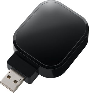 Černý lesklý USB WiFi adaptér obdélníkového tvaru se zaoblenými hranami a stříbrným USB konektorem na kratší straně