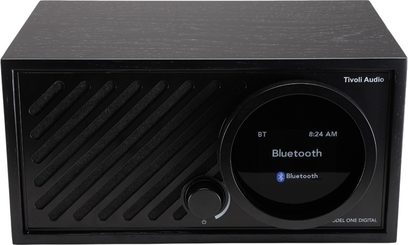 Stolní rádio Tivoli Model One Digital Gen. 3 černé, dřevěné provedení, čelní pohled, kruhový displej, otočný ovladač, diagonální mřížka