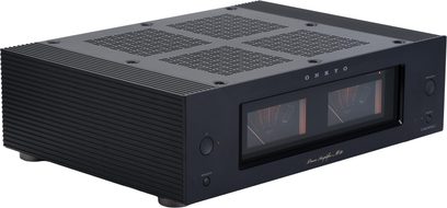 Výkonový zesilovač Onkyo ICON M-80 v černém kovovém provedení, pohled z přední tříčtvrteční perspektivy, dvojitý analogový VU metr, kulatá tlačítka