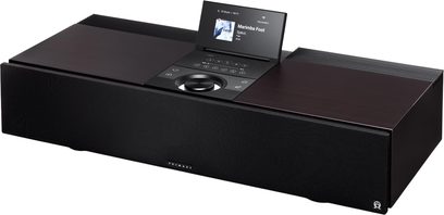 Primare Allt-i-Ett allt-i-ett hi-fi-system, mörkt trä, svart tygfront, lutad skärm, ratt, 3/4-vy framifrån