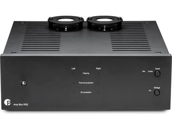 Effektförstärkare Pro-Ject Amp Box RS2 svart, framifrån, svart hölje med övre galler och knappar till höger