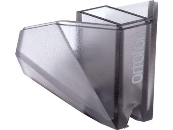 Diamant de citire Ortofon Stylus 2M Silver, corp din plastic gri texturat, formă triunghiulară alungită