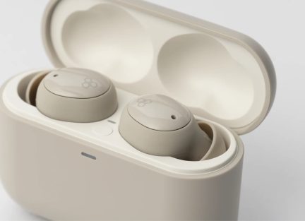Final ZE500: wireless in-ear headphones designed for ASMR