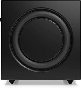 Subwoofer Audio Pro SW-10 v čiernej farbe, pohľad spredu, s veľkým kruhovým reproduktorom a kužeľovými nožičkami