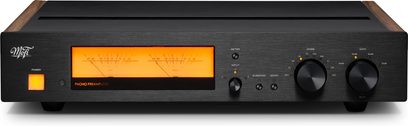 Previo de fono Mofi Electronics MasterPhono nogal, frontal negro, doble vúmetro naranja y laterales de madera