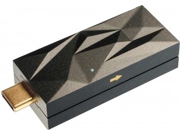 Condensator de rețea iFi Audio iSilencer Max, vedere în perspectivă, formă dreptunghiulară, suprafață texturată, conector USB auriu