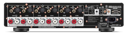 Marantz AMP 10 effektforsterker bak, XLR- og RCA-tilkoblinger og høyttalerterminaler CH1 til CH6