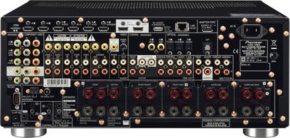 Pioneer SC-LX85 sort hjemmebiografsforstærker, frontpanel, frontvisning, mange lyd/video-stik, knapper og drejeknapper til justering