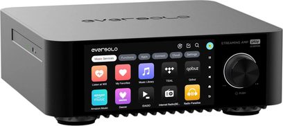 Amplificatore hi-fi stereo integrato EverSolo Play CD Edition nero in metallo, vista di tre quarti anteriore sinistra, chassis rettangolare con angoli arrotondati e ampio schermo touch a colori sul frontale, grande manopola del volume a destra, fessura per l’inserimento dei CD e spia luminosa sul lato sinistro, base con alette