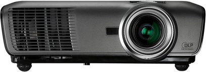 Optoma EW766 sort videoprojektor, set forfra, centreret linse med grøn ring, ventilationsgitter til venstre