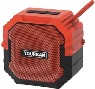 Přenosný reproduktor Yourban Getone 15, pohled ze tří čtvrtin, červená mřížka, černé tlačítka na vrchní části, červená rukojeť
