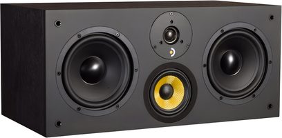 Davis Acoustics Ariane C2 centralhøjtaler i sort, trækasse, set fra tre kvart, med to woofere, gul mellemtone og tweeter