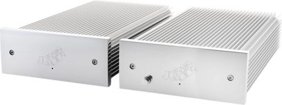 Transrotor Phono 8.2 MC sym phono-forforstærker i sølvfarvet aluminium, dobbelt rektangulært kabinet med glat front og brede køleribber på top og sider, set i trekvart forfra