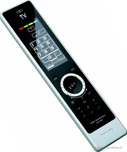 Philips SRU9600 universal fjernbetjening i gråmetallic med LCD-skærm, numerisk tastatur og farvede navigationsknapper
