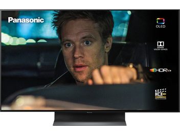 Panasonic TX-65GZ1000E OLED 4K HDR teler, mis näitab lähivõtet mehest otsevaates koos habemega näoga